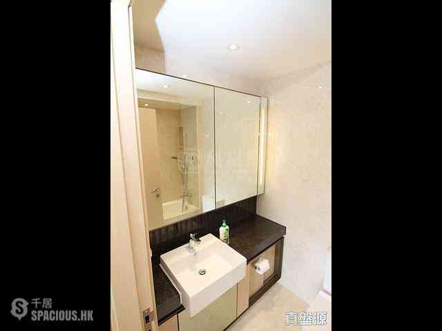 Tseung Kwan O - The Papillons Block 2 04