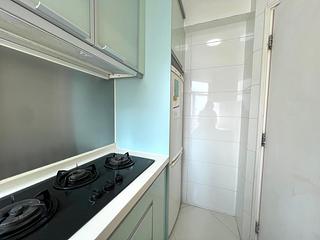 Tung Chung - Coastal Skyline Phase 3 La Rossa 10