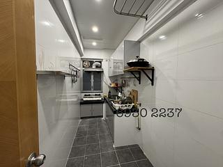 Sai Ying Pun - 33, Bonham Road 09