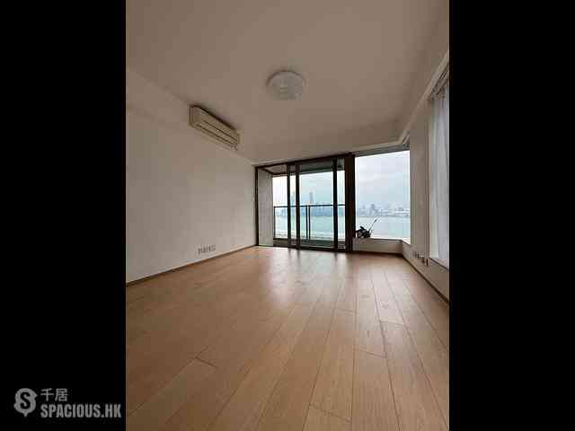 Fortress Hill - Harbour Glory Block 5 01