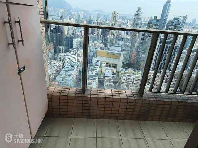 Tai Kok Tsui - Harbour Green Tower 5 07