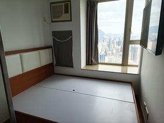 Tai Kok Tsui - Harbour Green Tower 5 09