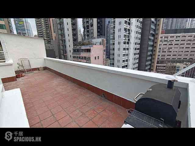 Sai Ying Pun - Tai Hing Building 14