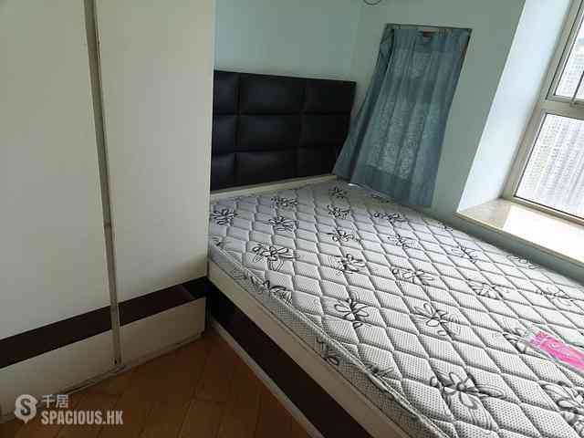 Tai Kok Tsui - Harbour Green Tower 3 02