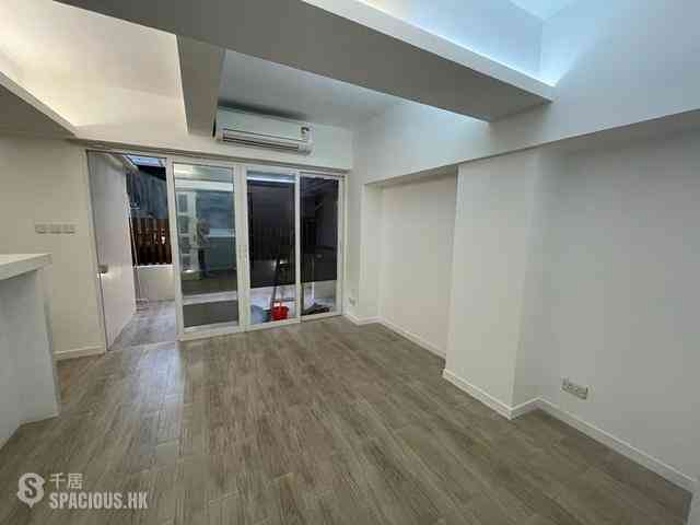 Central - 37, Peel Street 02