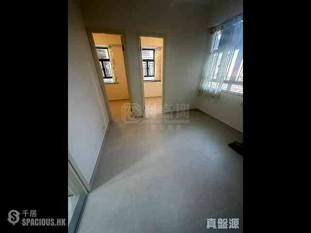 Sha Tin - Wai Wah Centre Block 3 01