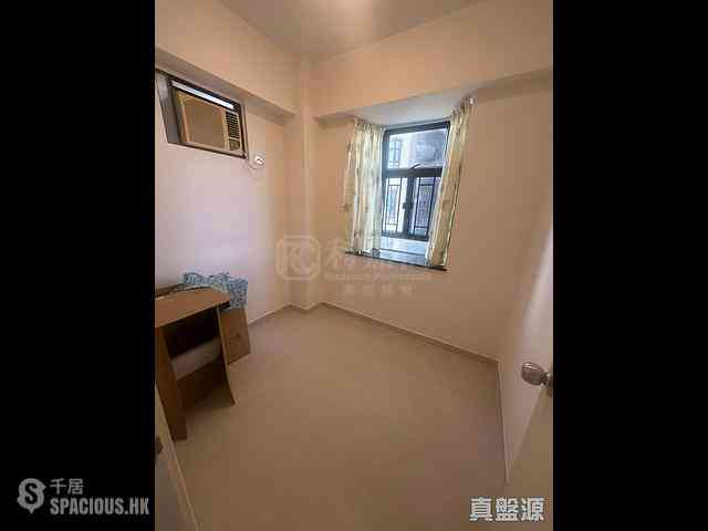 Sha Tin - Wai Wah Centre Block 3 04