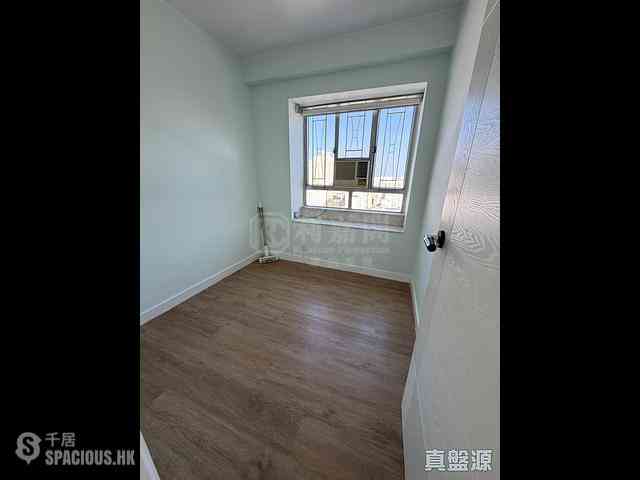 Sha Tin - Lucky Plaza Pak Lam Court (Block C2) 04