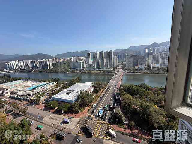 Sha Tin - Lucky Plaza Pak Lam Court (Block C2) 01