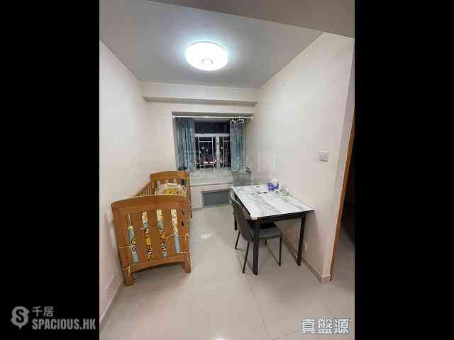 Sha Tin - Lucky Plaza Yae Lam Court (Block B2) 01