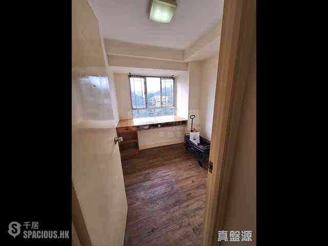 Sha Tin - Hilton Plaza Block D 03