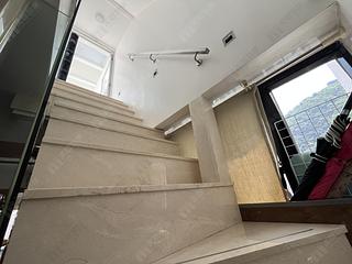 Mid Levels Central - Yukon Court 05