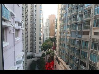 Wan Chai - Chiu Hin Mansion 09