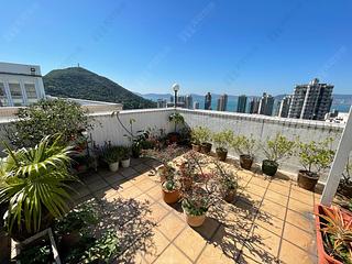 Pok Fu Lam - La Clare Mansion Block B 09