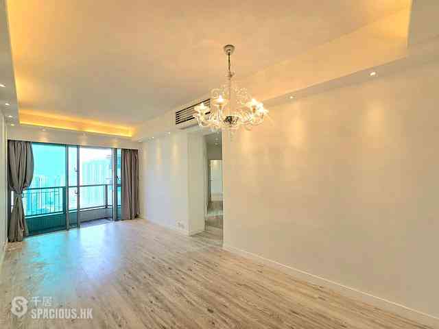 Tung Chung - Coastal Skyline Phase 3 La Rossa Block B (Block 8) 02