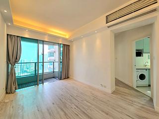 Tung Chung - Coastal Skyline Phase 3 La Rossa Block B (Block 8) 03