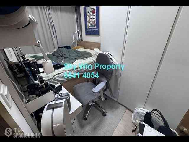 Prince Edward - Cite 33 04