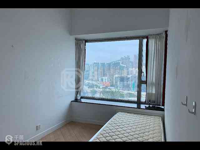 West Kowloon - Sorrento Phase 2 Block 2 09