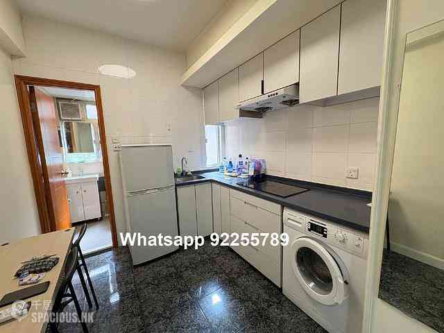 Sai Ying Pun - 300-302, Queen's Road West 07