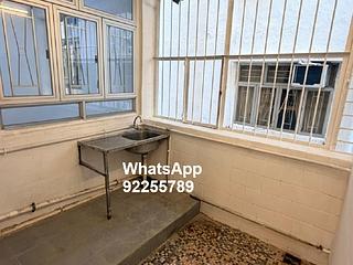 Sai Ying Pun - 31-31A, Pok Fu Lam Road 07
