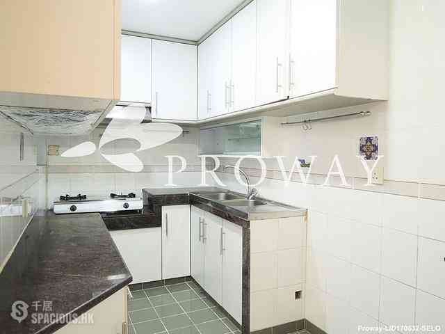 Ap Lei Chau - South Horizons Phase 3 Mei Fai Court (Block 17) 09