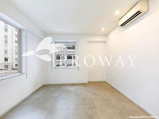 Causeway Bay - Cleveland Mansion 06