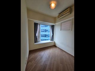 Tai Kok Tsui - Florient Rise 06