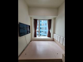 Tai Kok Tsui - Florient Rise 06