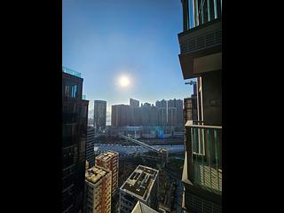 Tai Kok Tsui - Upper West 04