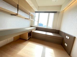 The Peak - Villa Verde Block A 09