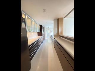 The Peak - Villa Verde Block A 14