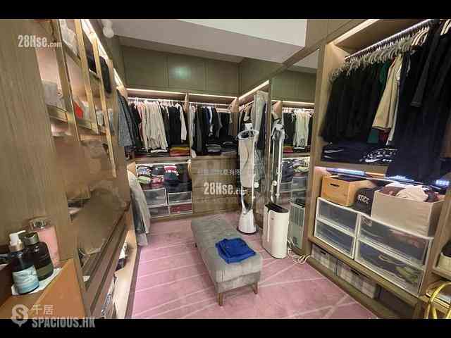 Tai Hang - Carnation Court 02