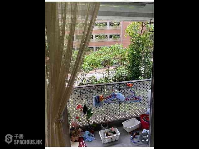 Wan Chai - Phoenix Court Block 4 09