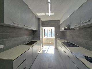Mid Levels Central - Estoril Court Block 1 13
