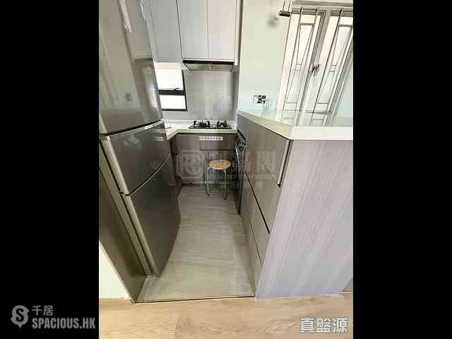 Sha Tin - Lucky Plaza Pak Lam Court (Block C2) 06