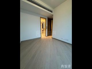 North Point - Victoria Harbour Phase 2B-3 Tower 2 16