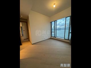 North Point - Victoria Harbour Phase 2B-3 Tower 2 17
