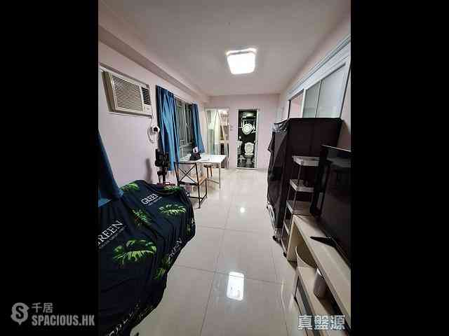 Sha Tin - Lucky Plaza Chuk Lam Court (Block D1) 01