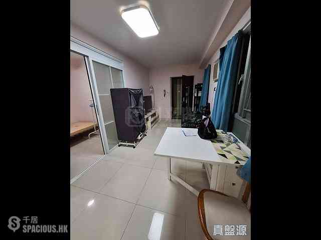 Sha Tin - Lucky Plaza Chuk Lam Court (Block D1) 02