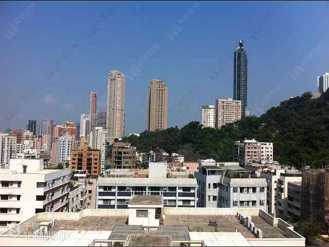 Happy Valley - 11-15, Briar Avenue 01