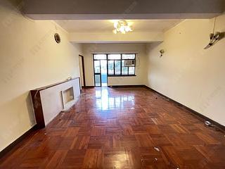 Happy Valley - 11-15, Briar Avenue 05