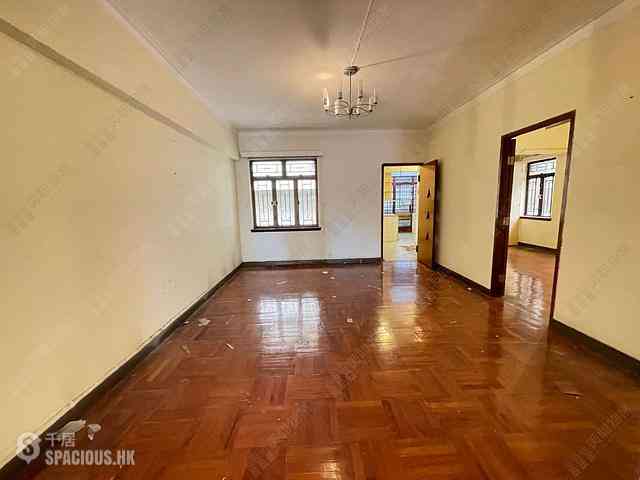 Happy Valley - 11-15, Briar Avenue 06