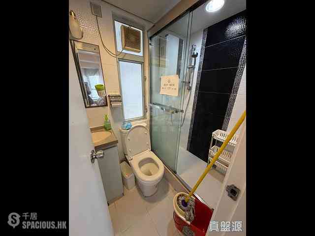 Sha Tin - Hilton Plaza Block D 05