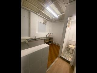 Sai Ying Pun - 31-31A, Pok Fu Lam Road 11