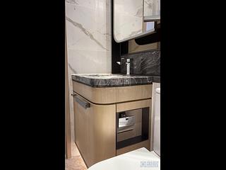 Lohas Park - Lohas Park Phase 11C Villa Garda II Tower 2B 06