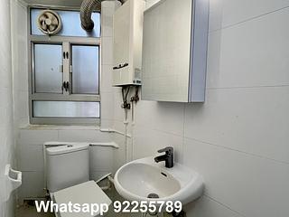 Mid Levels West - 115, Robinson Road 10