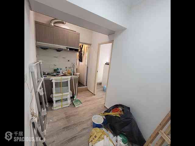 Jordan - Man Yuen Building 04