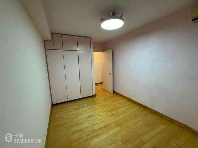Braemar Hill - Wilshire Towers Block C 06