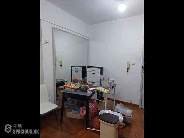 Tsing Yi - Tsing Yi Garden Block 4 03