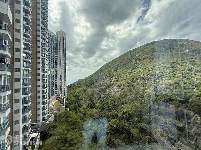 Ap Lei Chau - Larvotto Block 7 11